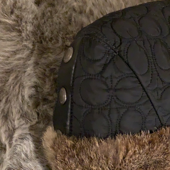 Coach - Picture 10 of 10